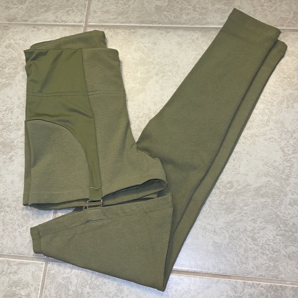 Adidas Rib Legging - Picture 2 of 7